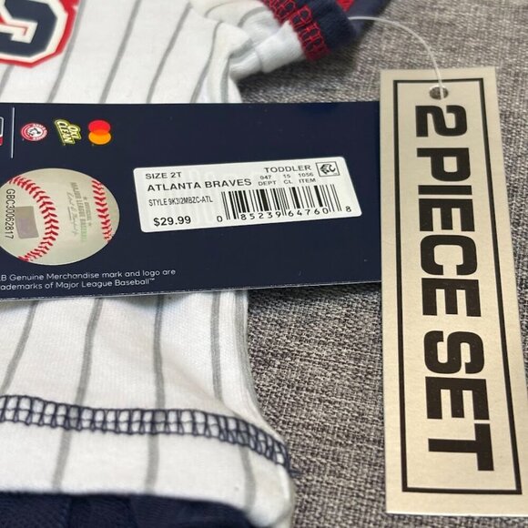 MLB Atlanta Braves Licensed Two-piece baby outfit, Size 2T - Picture 3 of 6